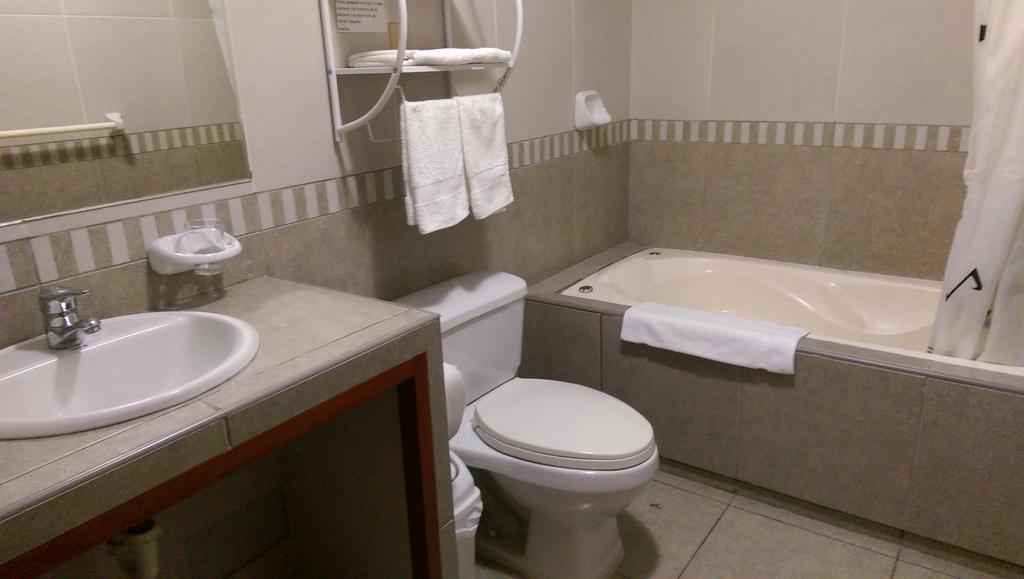 Hotel Presidente Trujillo Esterno foto