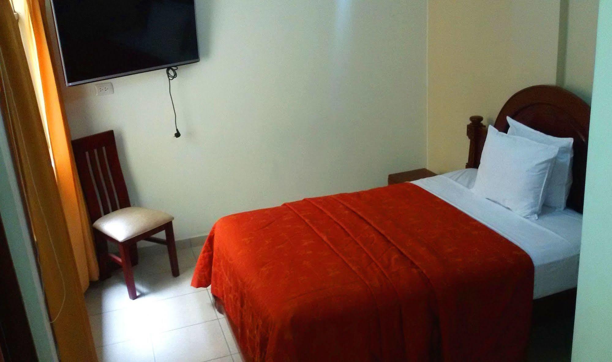 Hotel Presidente Trujillo Esterno foto